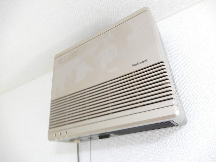 メモリー8・1200202の内装