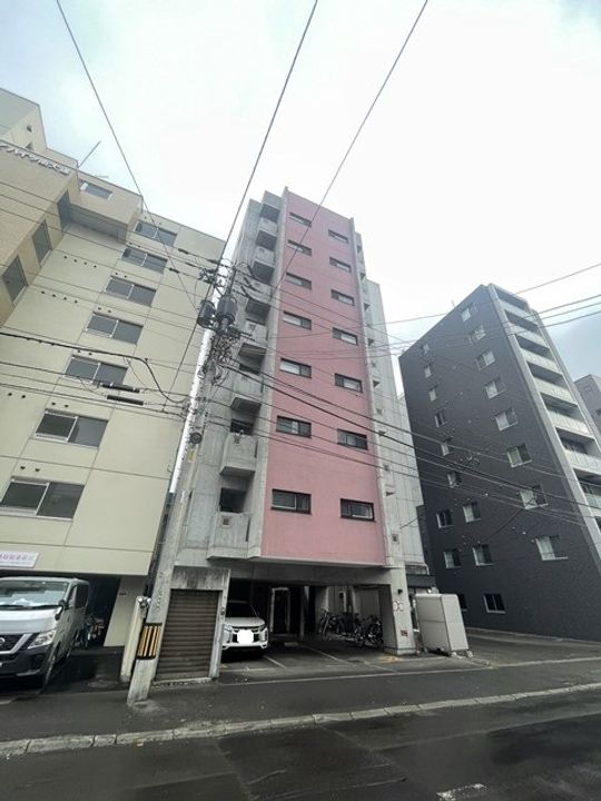 クレエル大通00801の外観