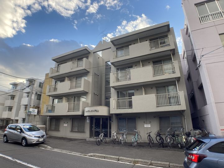 サンクレスト円山205の外観