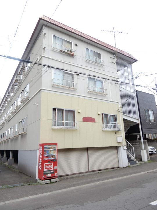 ケンタクコーポ南13条208の外観