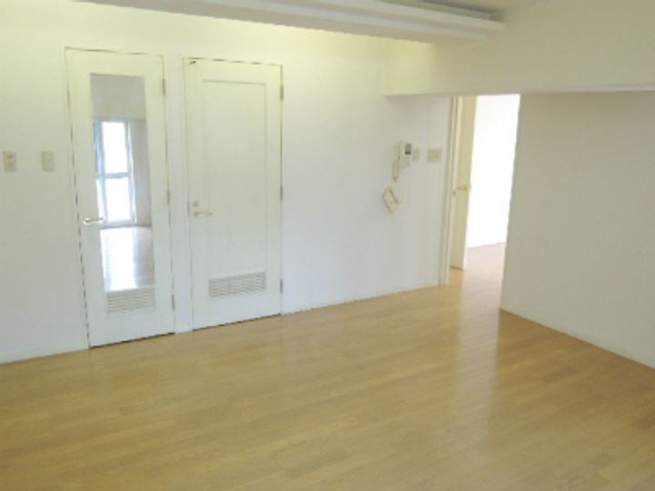 アーティストハウス裏参道の内装