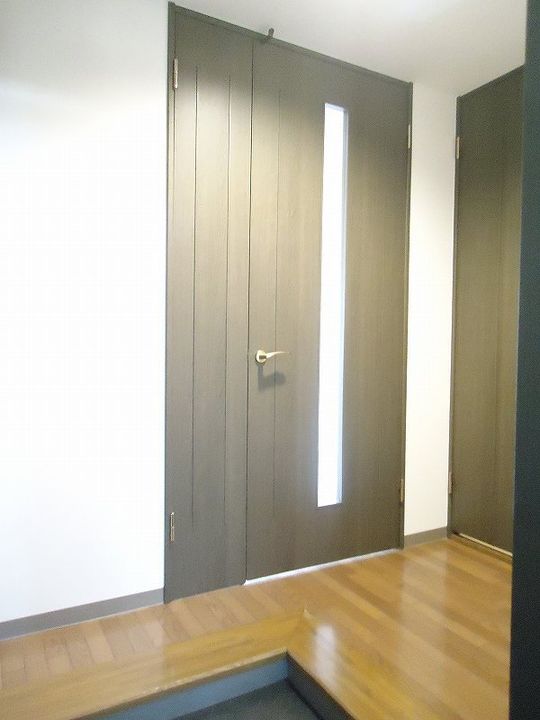 東急ドエルアルス円山公園の玄関