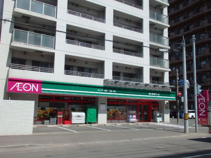 ロジェ札幌駅東602の周辺