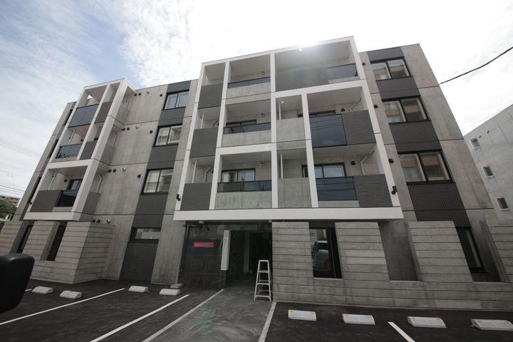 ブランシャールALAIN幌平橋の外観