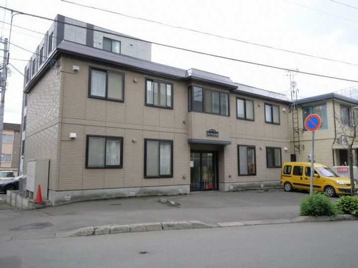 アルブル北6条の外観