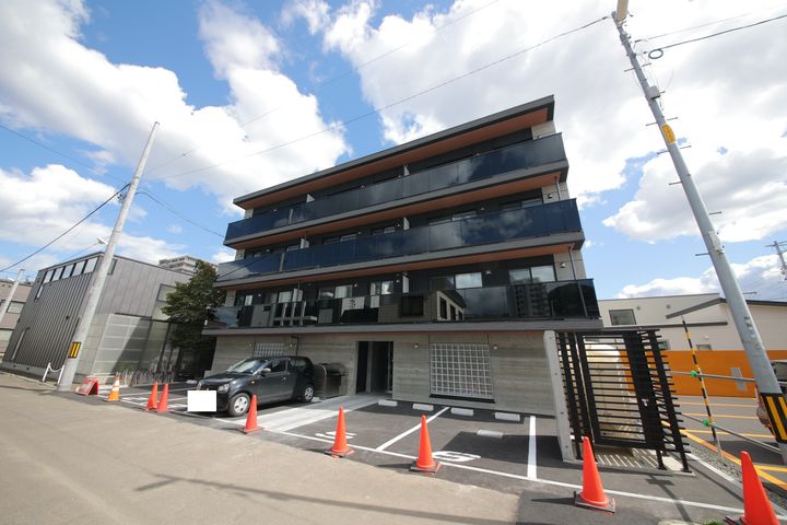 ガイアール南円山の外観