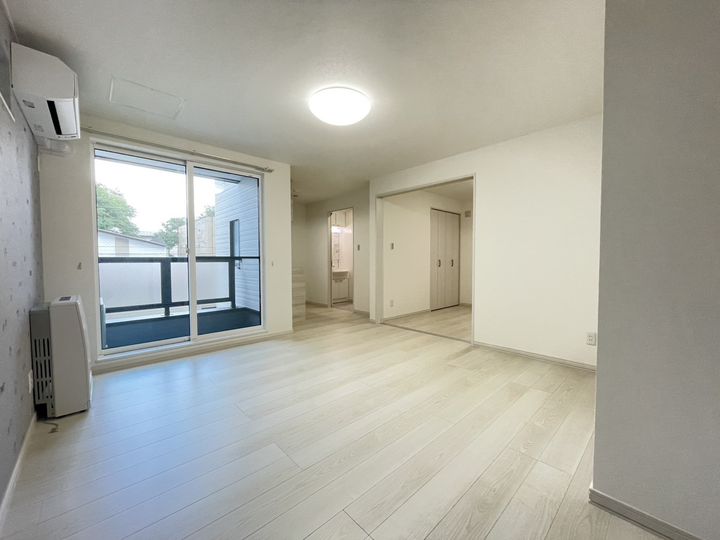 POLLUX S7(ポルックス)の居間