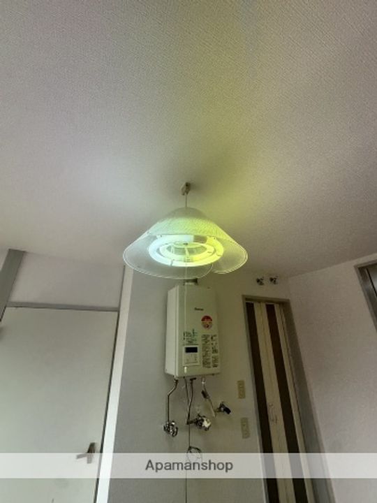 ヴィレッジ山の手212の内装