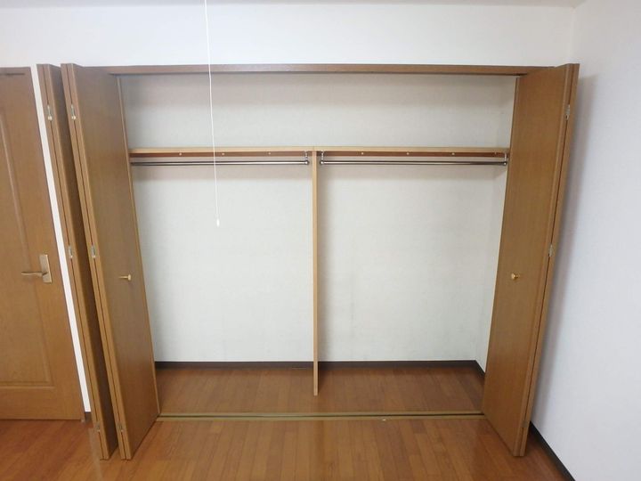 メゾンプルミエールKの内装