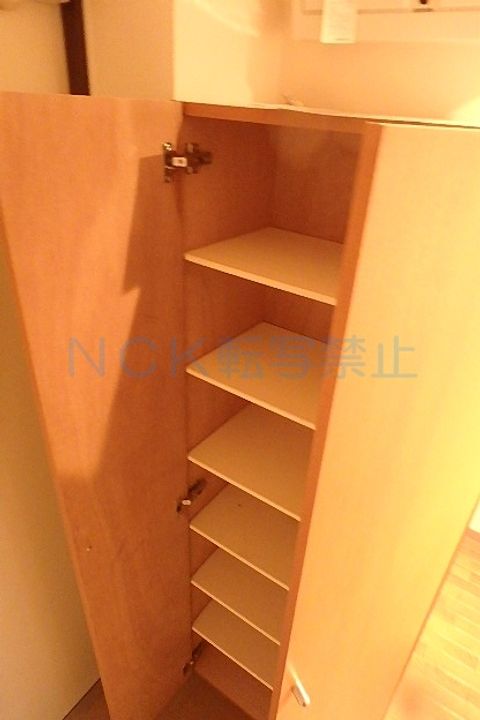 セントベル八軒の内装