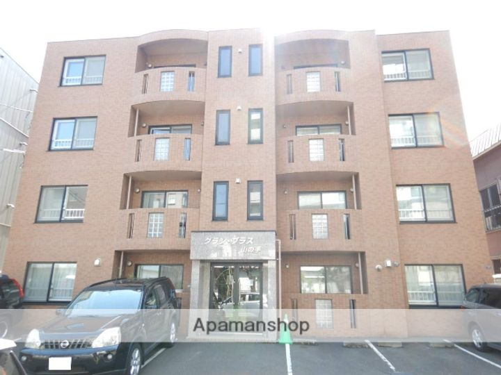 グラン・プラス山の手403の外観