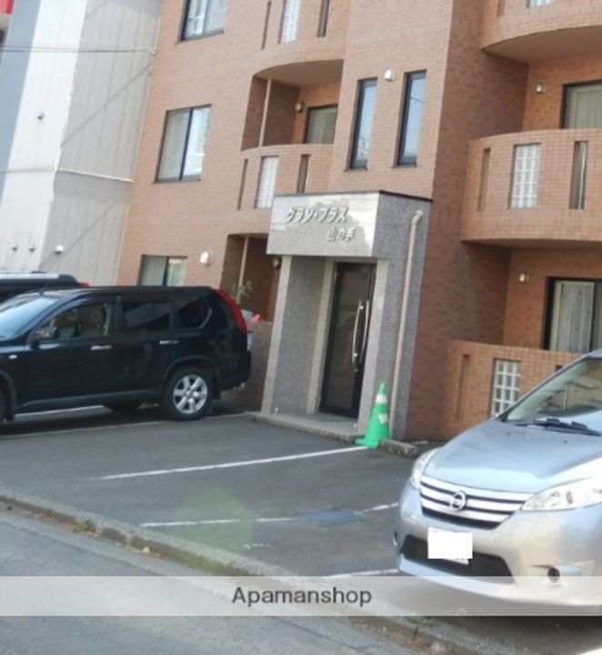 グラン・プラス山の手403の外観