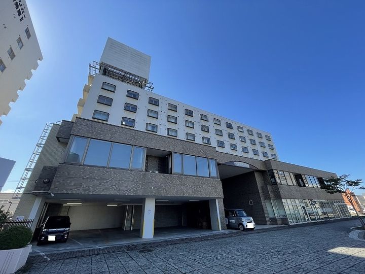 プレサント発寒ステーションの外観