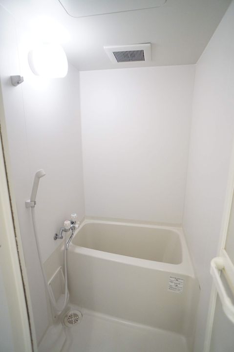 VERT(ベール)西区0301の風呂