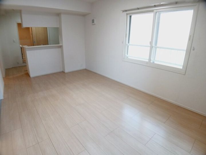 プラシード北円山の居間
