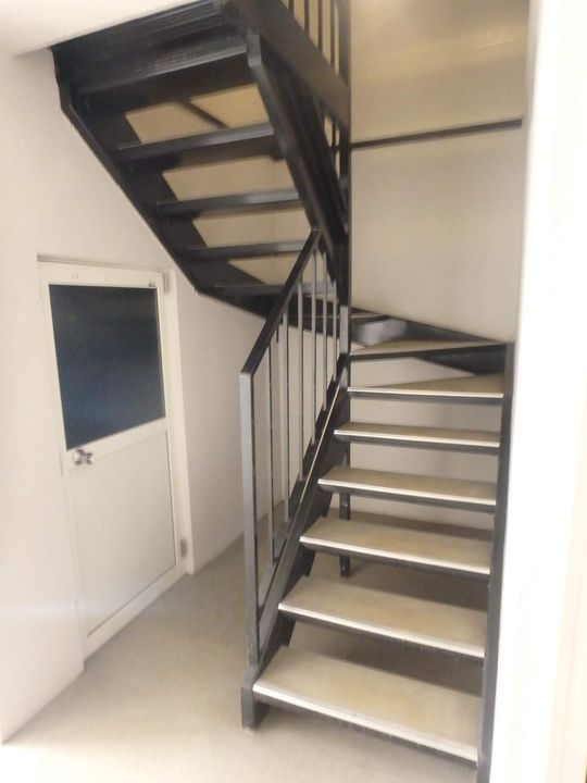 パルテール発寒101の外観