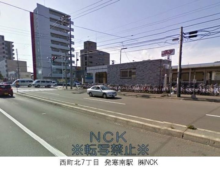 パルテール発寒101の周辺