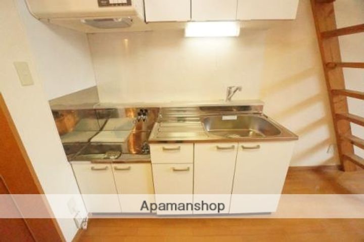 北海道札幌市手稲区前田八条13丁目の賃貸アパートのキッチン