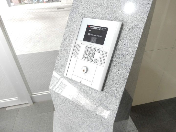 コンフォリア北三条0302の外観