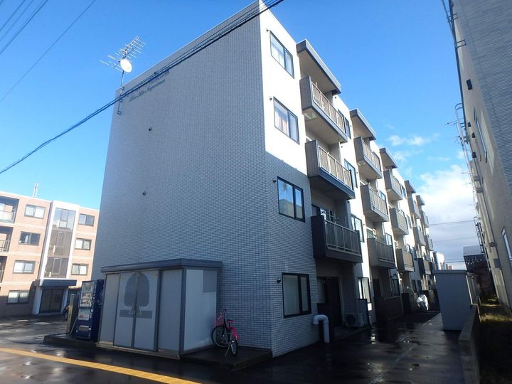 レラ・ホープ稲積公園00201の外観