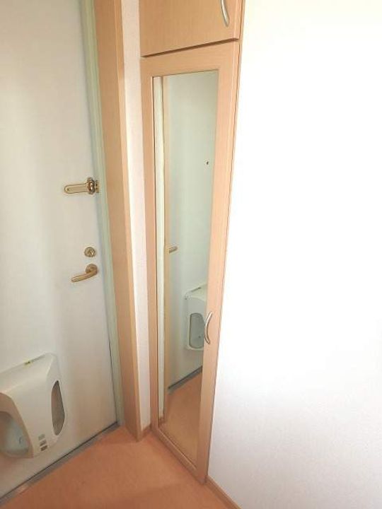 レラ・ホープ稲積公園00201の内装