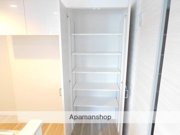 GIULIA TEINEの内装