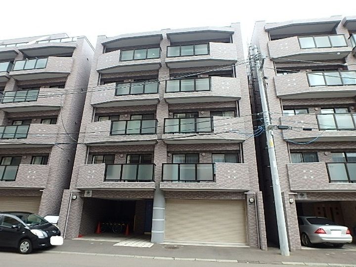 ドゥルセ・オガール202号室の外観