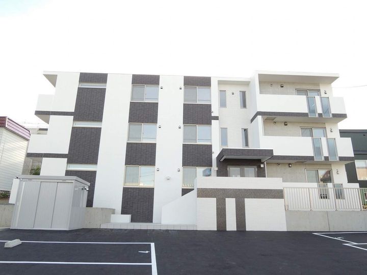 アヴァンティ ヒルズの外観