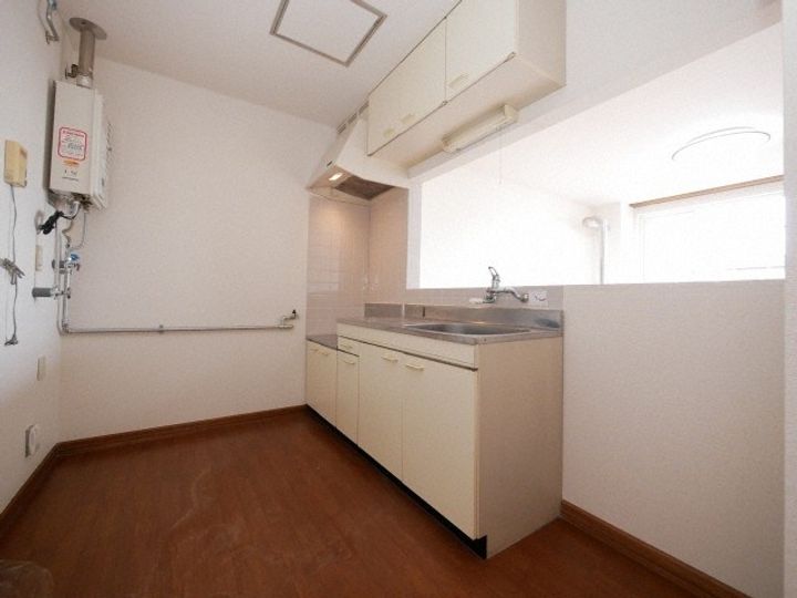 フリットコートニュー発寒102のキッチン