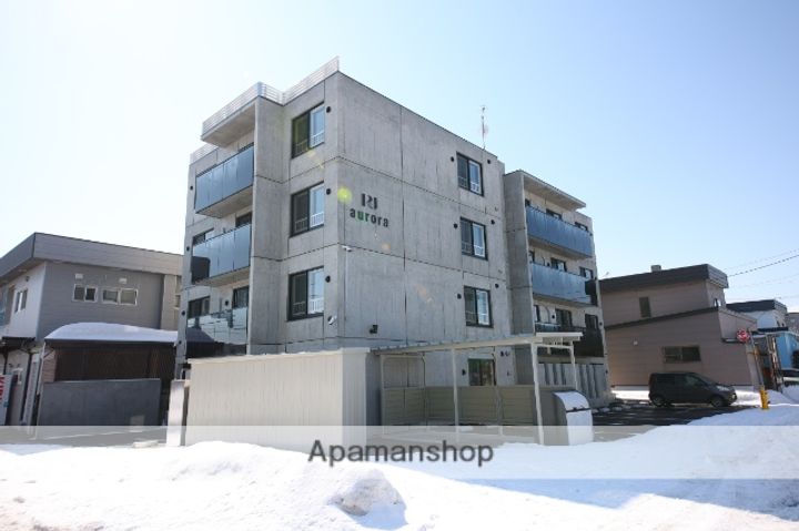 RJ AURORAの外観
