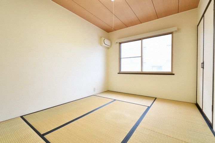 エクセレント新川B202の内装