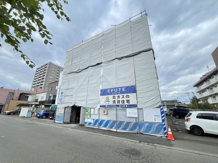 エフュート二十四軒302の外観