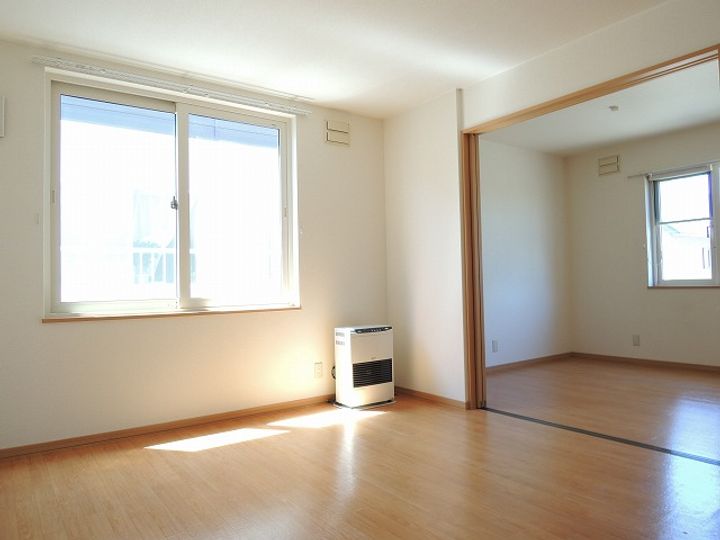 オンハイツの居間