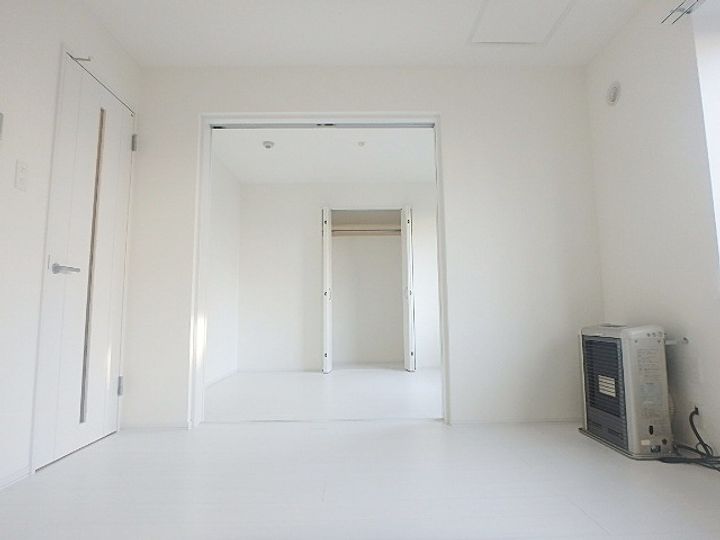 パラサントノール202の居間