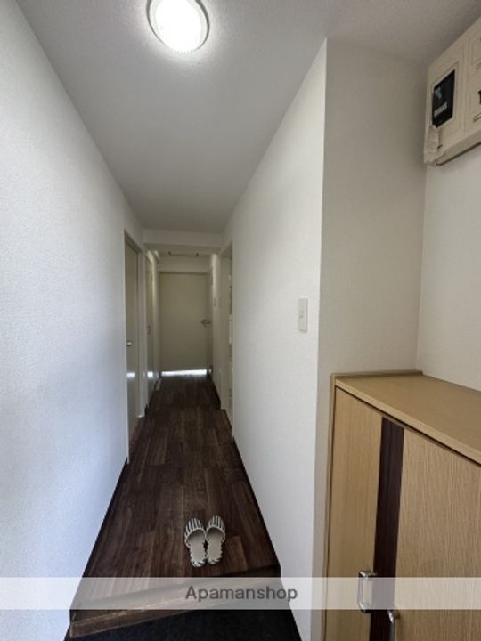 メゾンド山の手の玄関