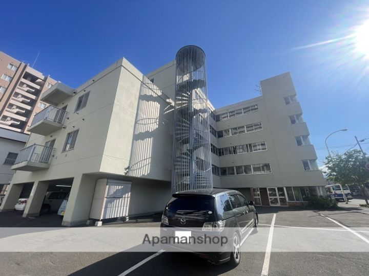 メゾンド山の手の外観