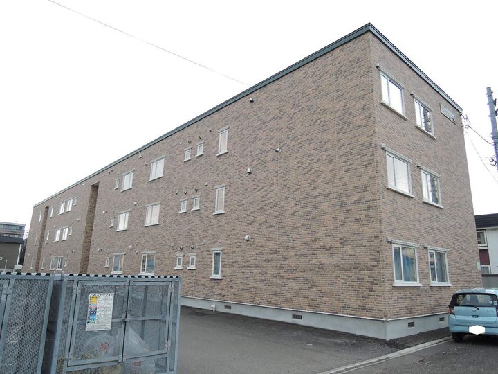 チェルト106の外観