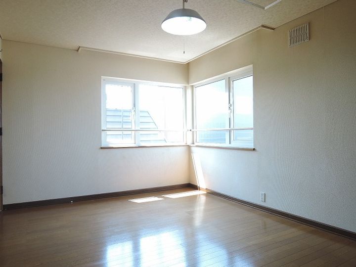 丸美ハイツNO.5101の内装