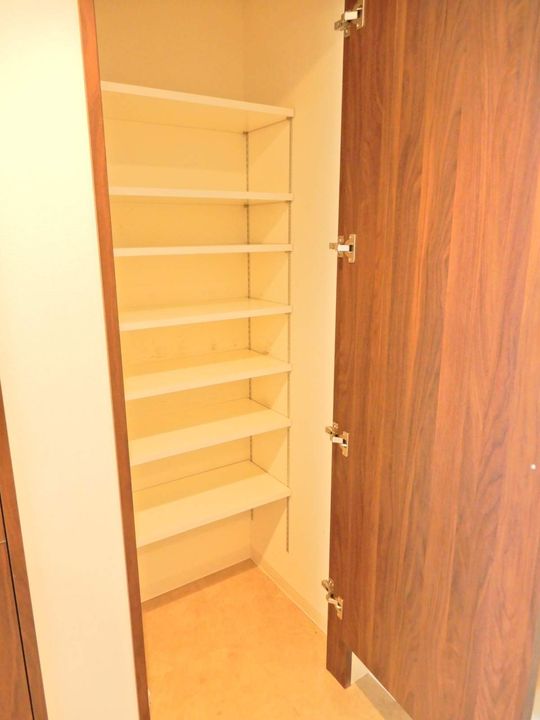 シャルルブラン0402の内装