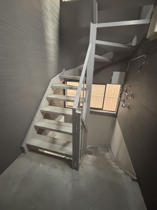 アルファルーセント302のその他画像