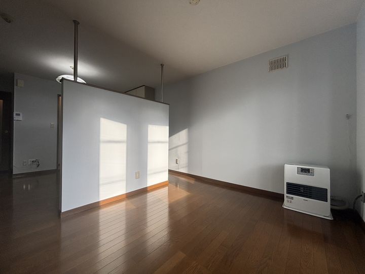 アルファルーセント302のその他画像