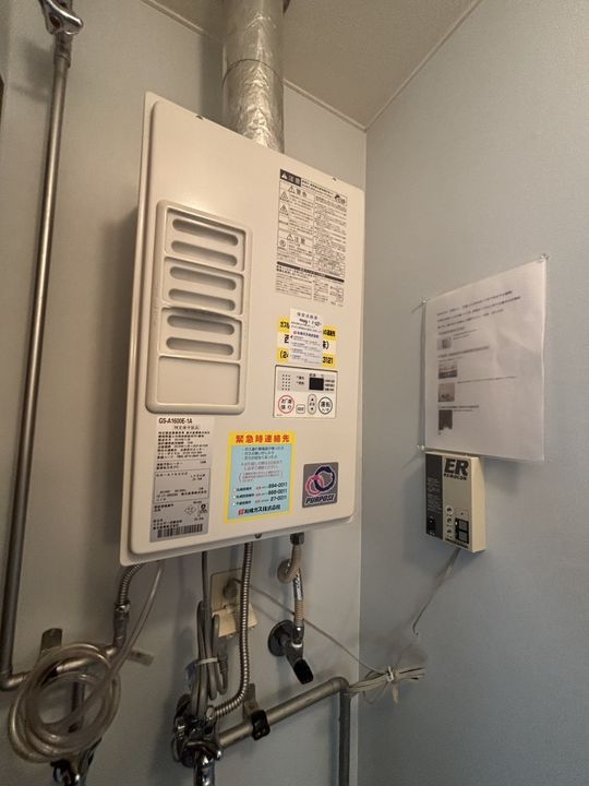 アルファルーセント302の内装