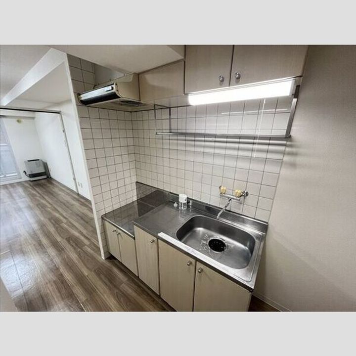 アルカディア3300307のキッチン
