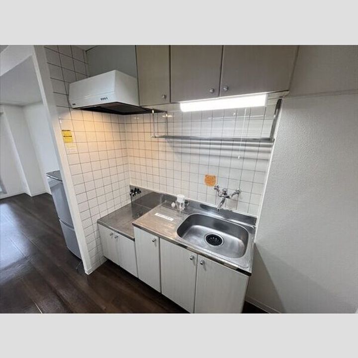 アルカディア3300406のキッチン