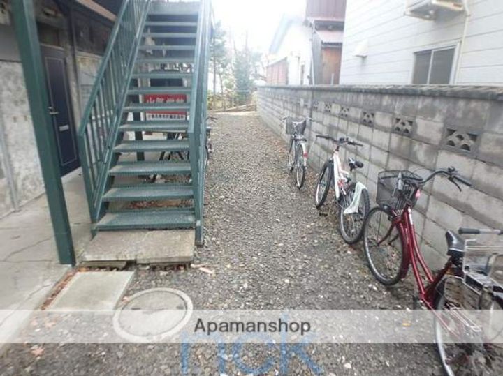 オリンピアマンションの外観