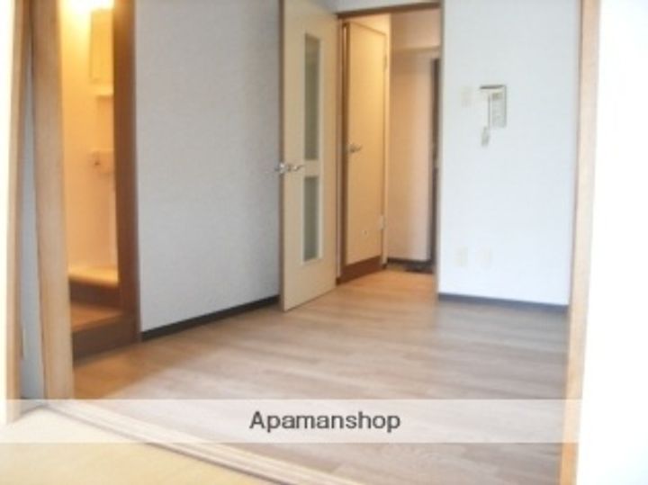 メゾン24の居間