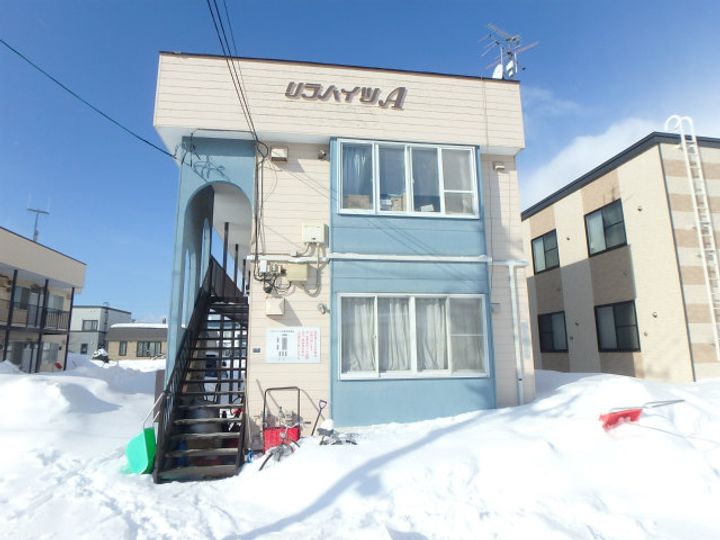 リラハイツA棟207の外観
