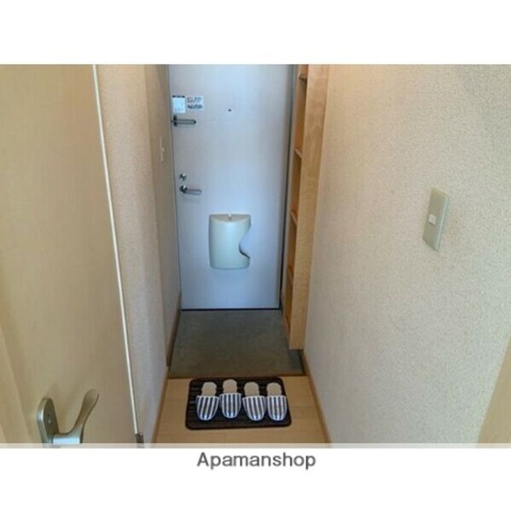 ユニゾン富丘の玄関