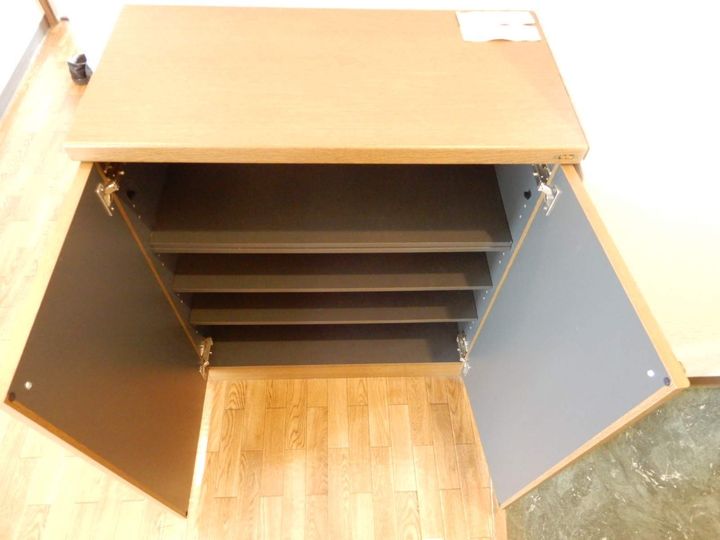 セピア山の手の内装