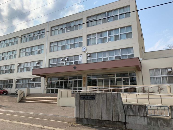レオパレスローズ103の周辺